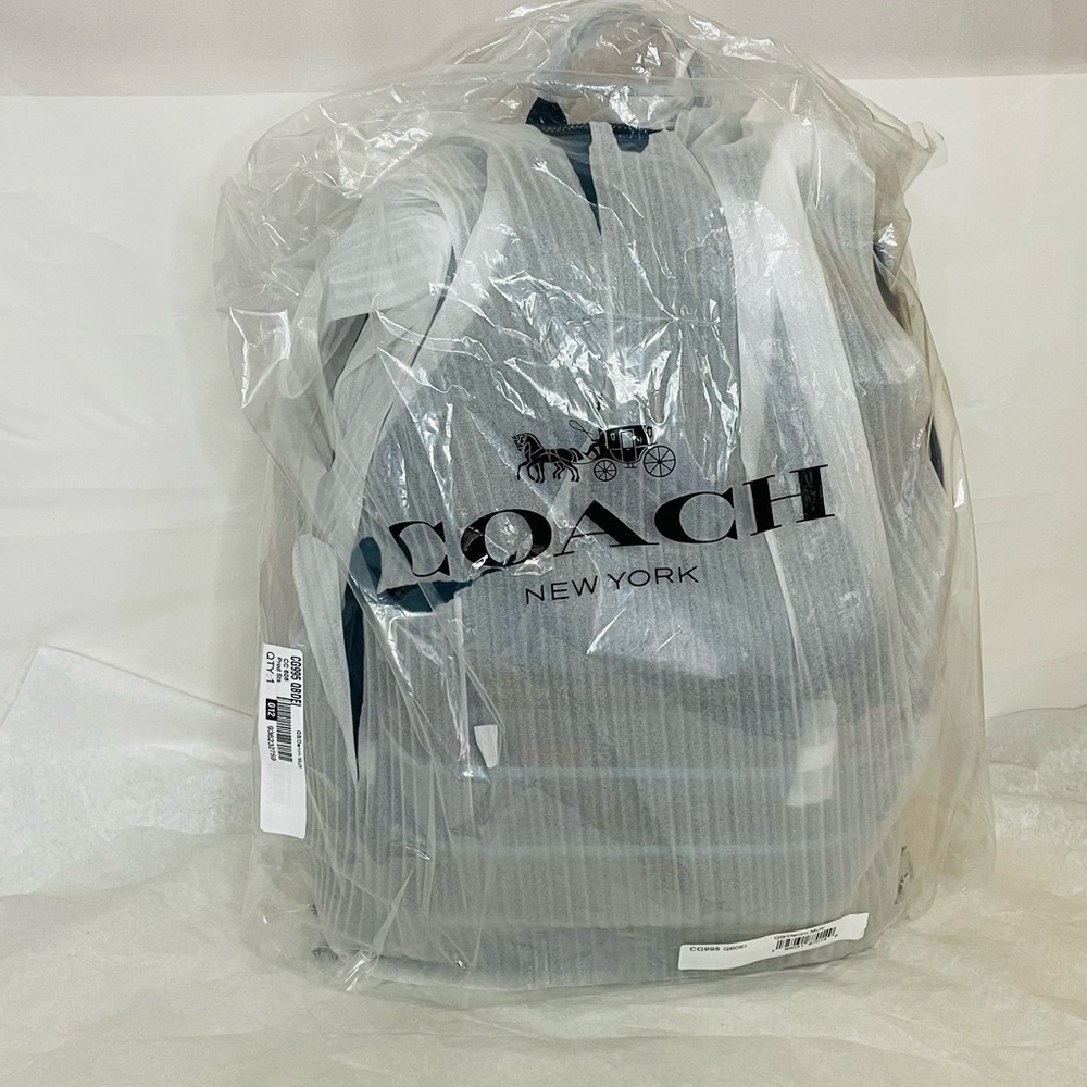 NWT Coach West Backpack with Coach Sttipe. - Picture 7 of 8